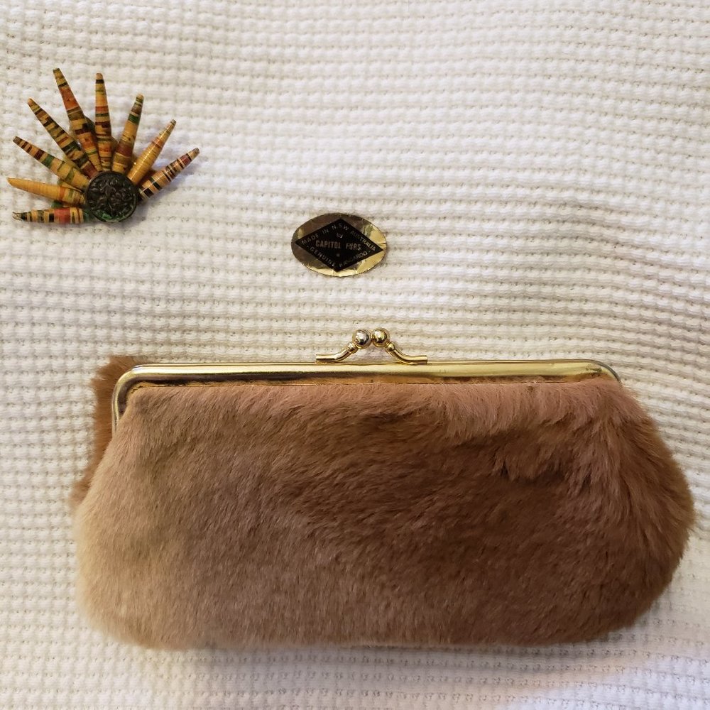 Vintage 1970's Capitol Furs Genuine Kangaroo Fur Women's Small Oblong Cl…